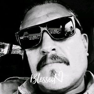 Meet your Posher, Johnny